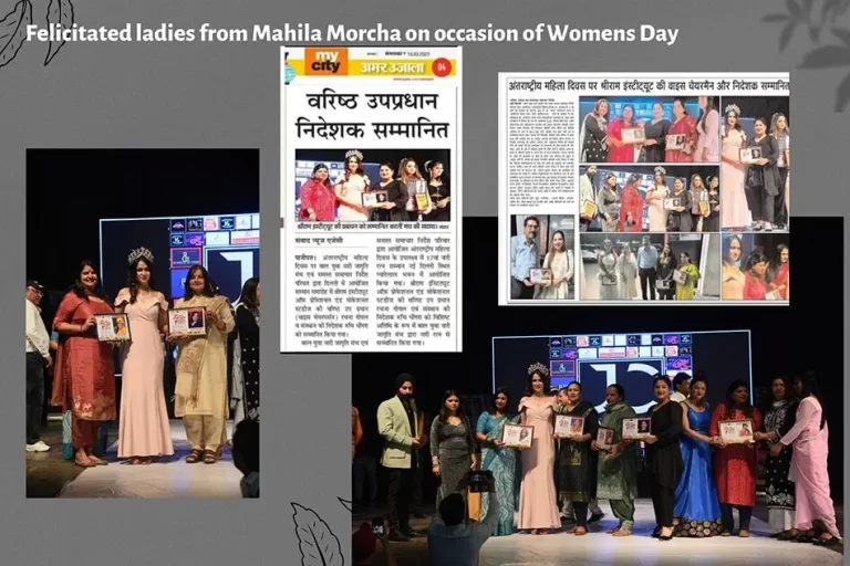 felicitated ladies at womanday